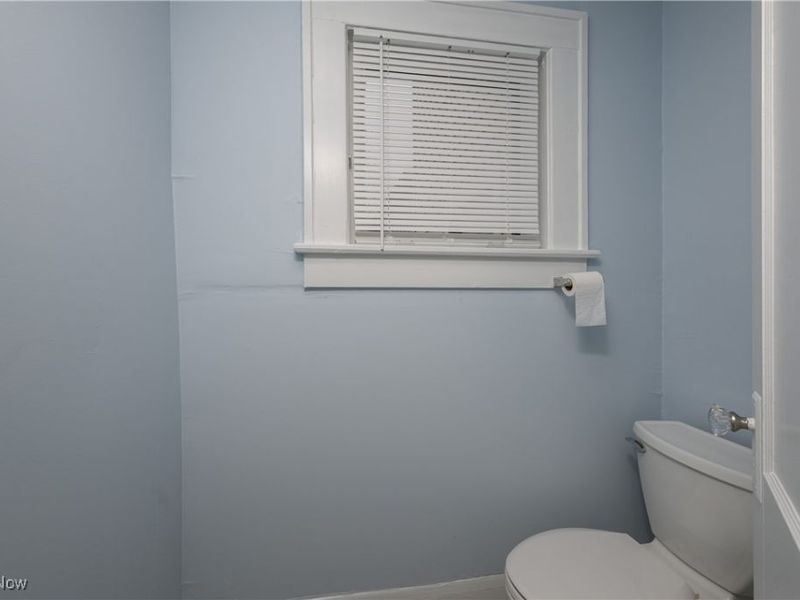 485 Lloyd Street, Barberton, OH 44203 Photo 11