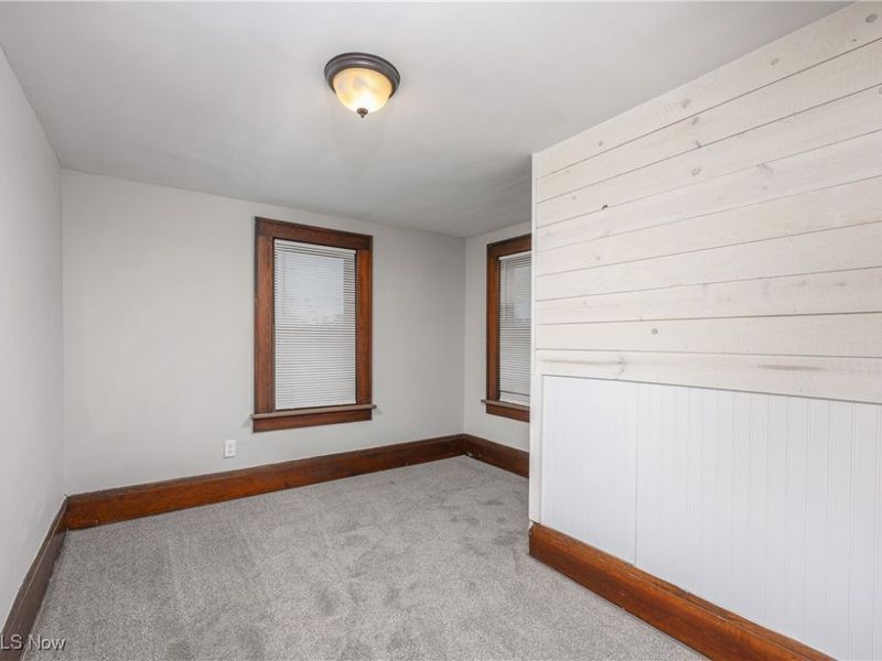 485 Lloyd Street, Barberton, OH 44203 Photo 12