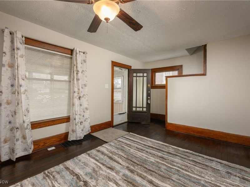 485 Lloyd Street, Barberton, OH 44203 Photo 5