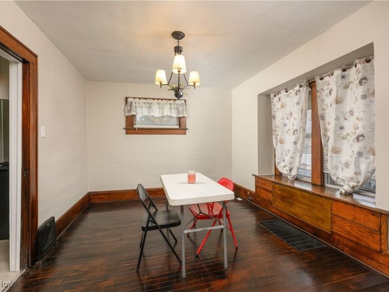 485 Lloyd Street, Barberton, OH 44203 Photo 8