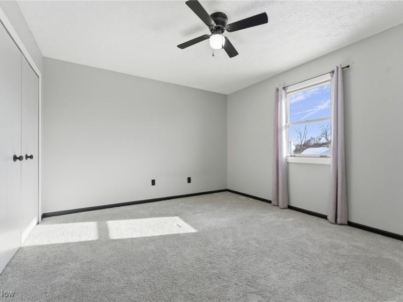 1516 Wisteria Avenue SW, Hartville, OH 44632 Photo 32