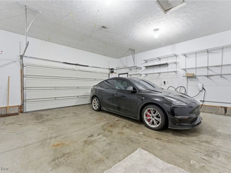 1516 Wisteria Avenue SW, Hartville, OH 44632 Photo 36