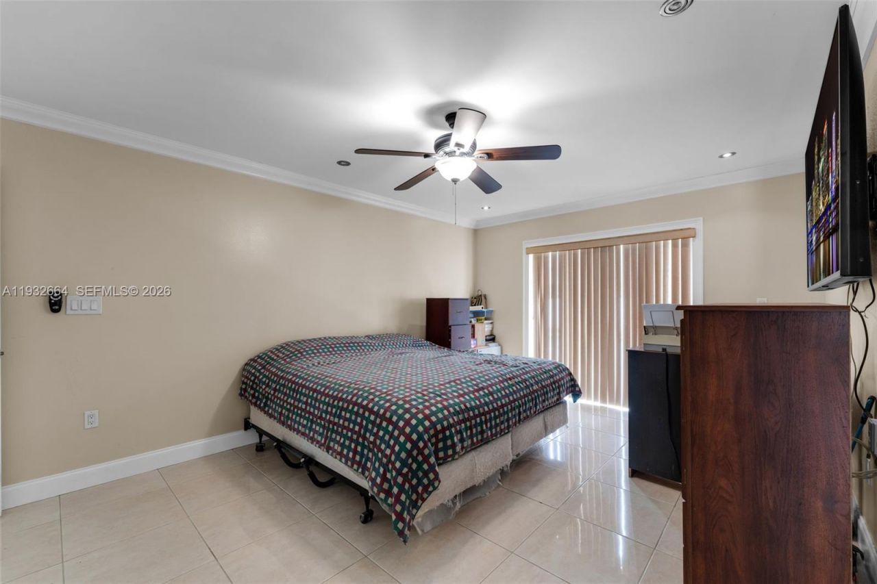 10290 SW 145th Pl, Miami, FL 33186 Photo