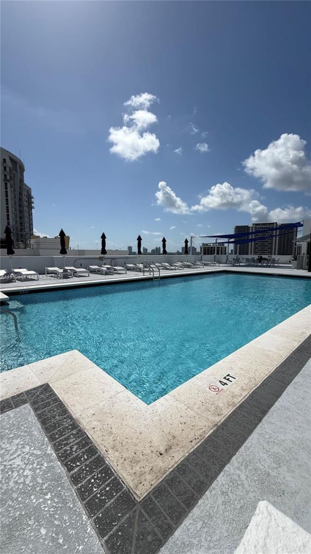 1830 Radius Dr , Unit 915, Hollywood, FL 33020 Photo