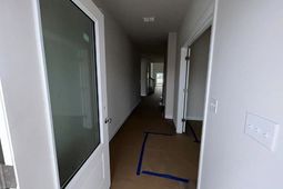 298 Valerio St. photo 4