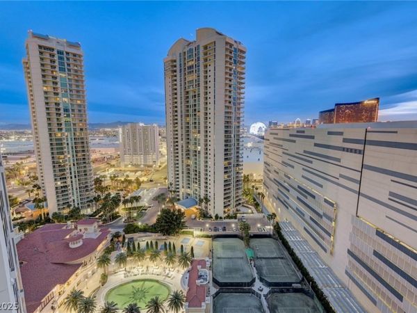 2747 Paradise Road , Unit 2201, Las Vegas, NV 89109