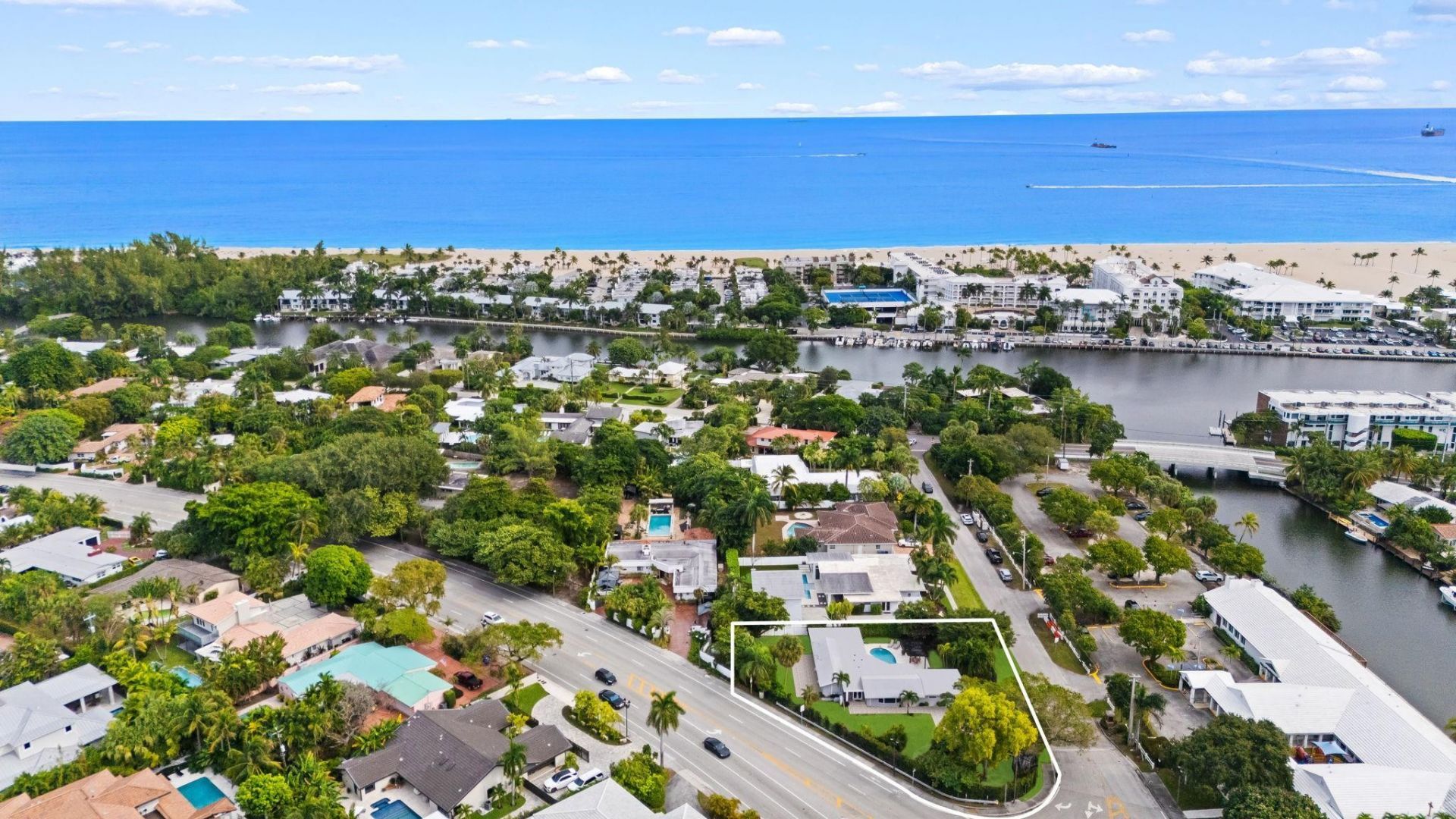 2711 Mayan Drive, Fort Lauderdale, FL 33316 Photo