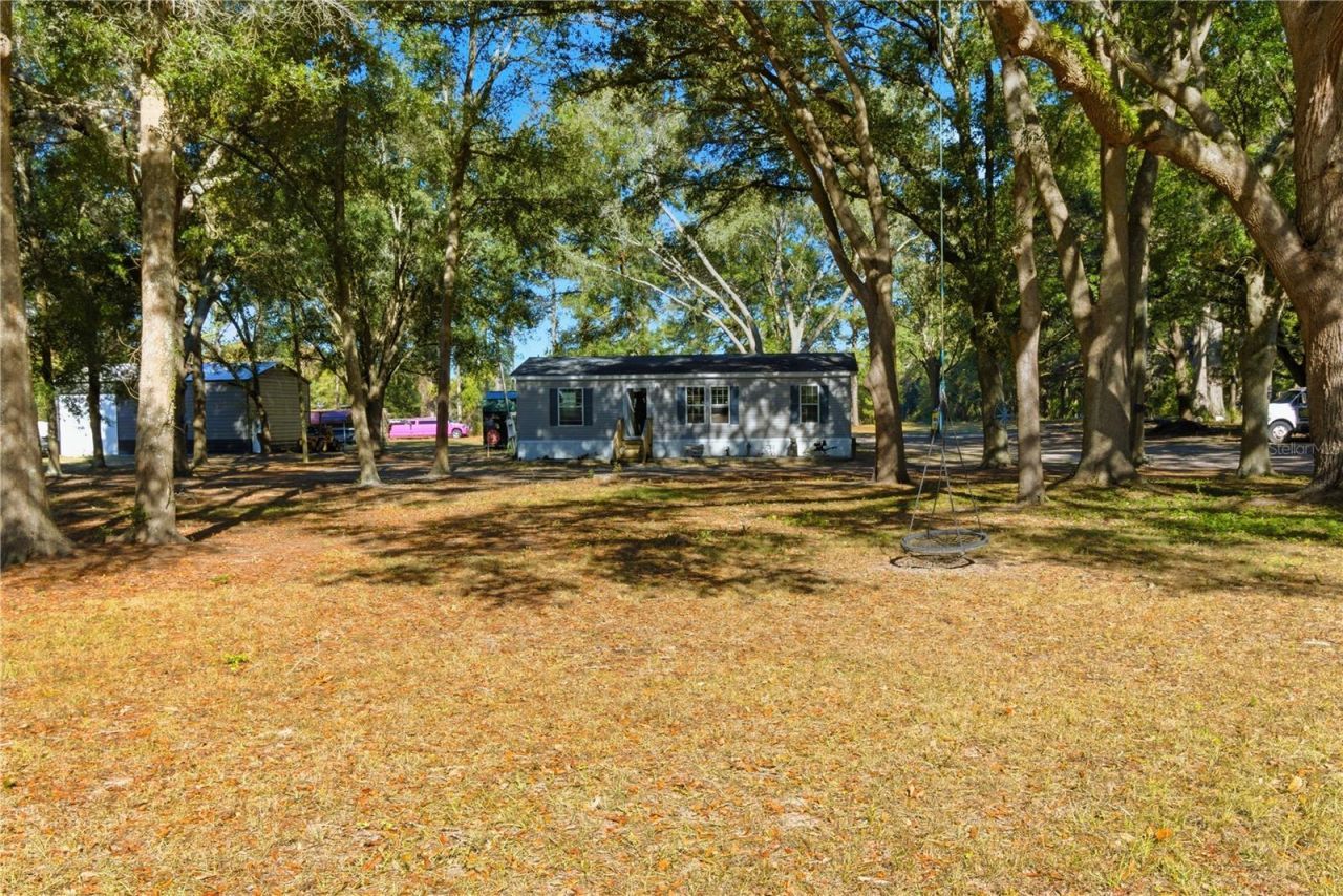 4506 NW 10th Street, Bell, FL 32619 Photo