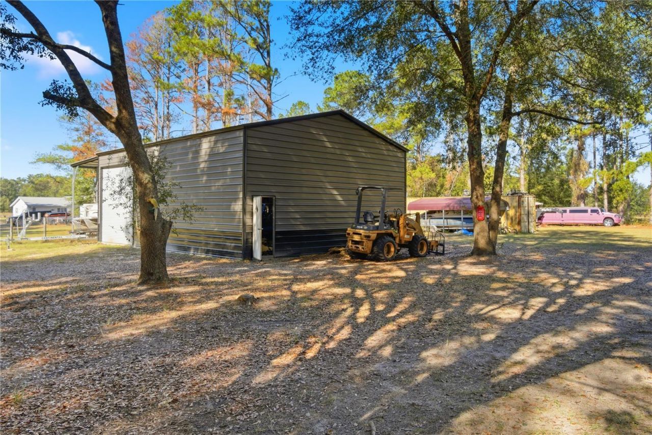 4506 NW 10th Street, Bell, FL 32619 Photo