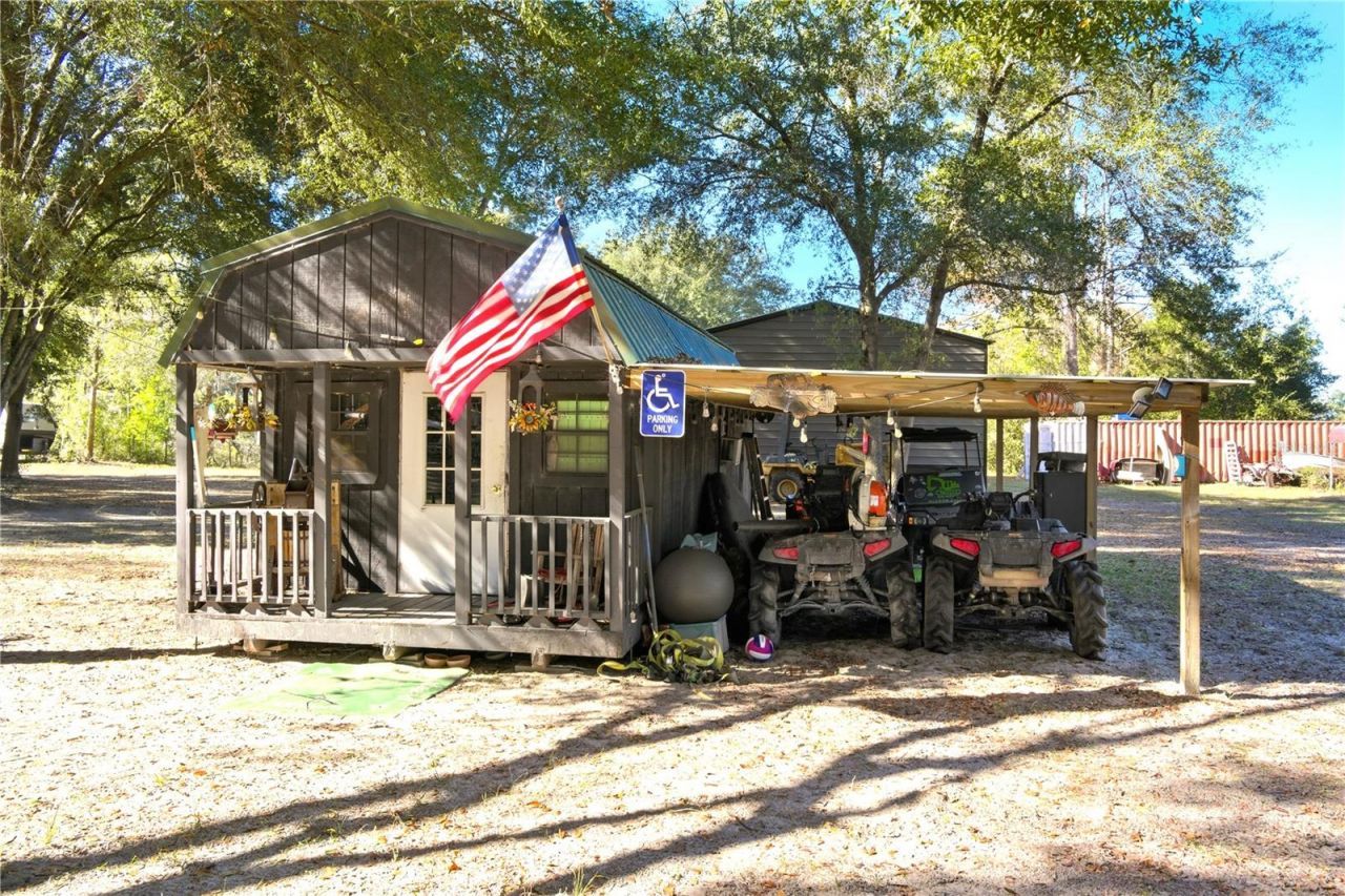 4506 NW 10th Street, Bell, FL 32619 Photo