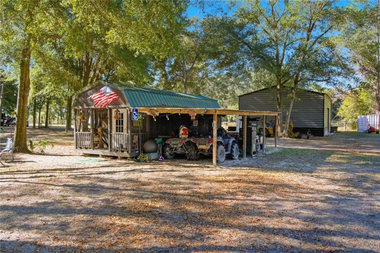 4506 NW 10th Street, Bell, FL 32619 Photo