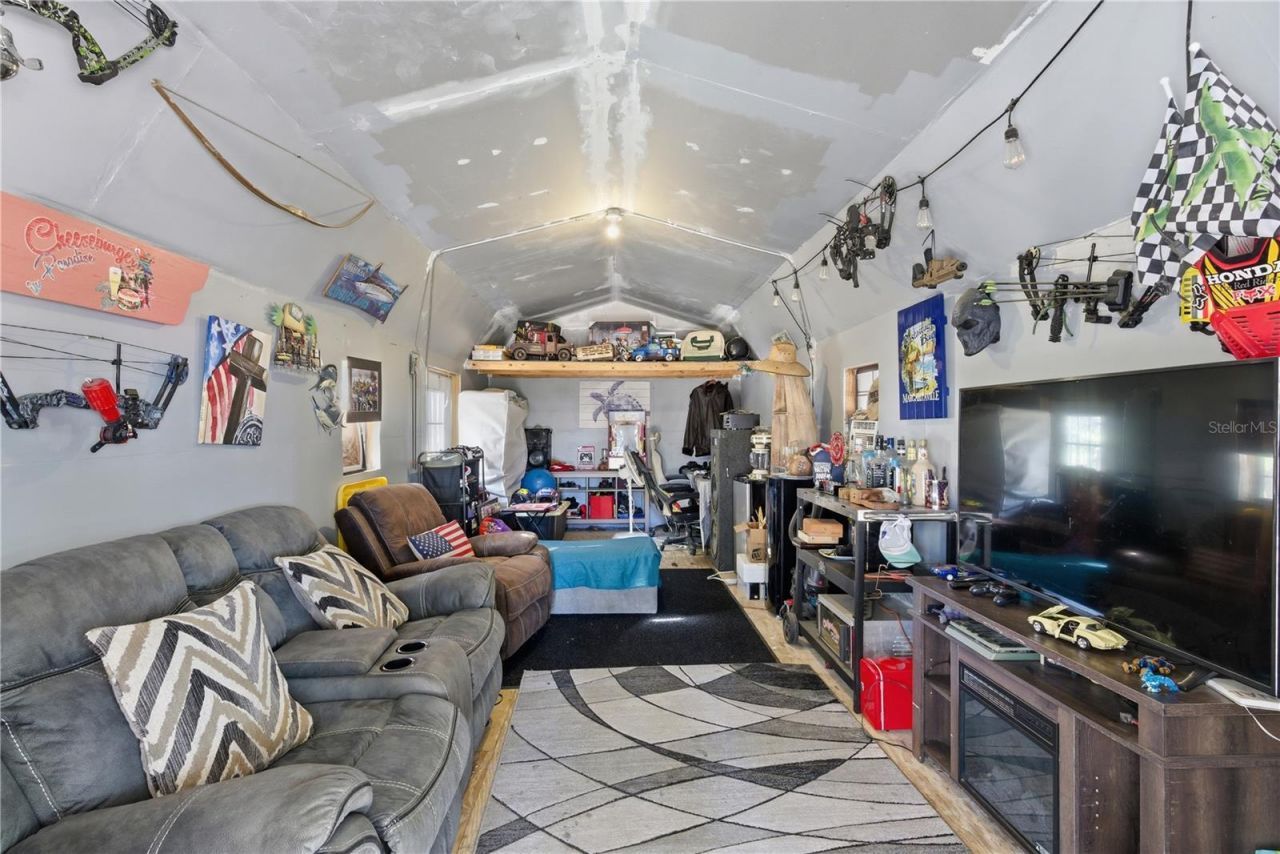 4506 NW 10th Street, Bell, FL 32619 Photo