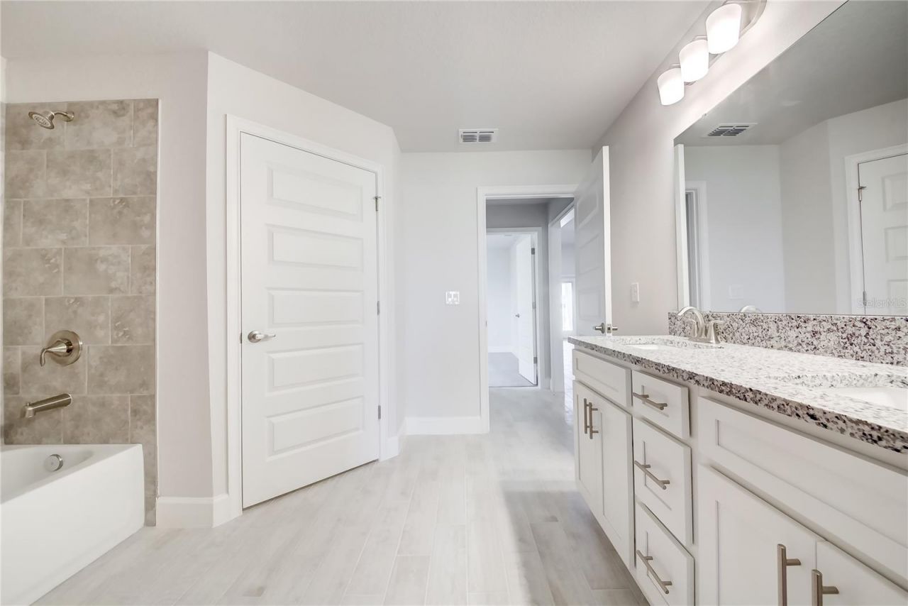 16307 66th Lane E, Parrish, FL 34219 Photo