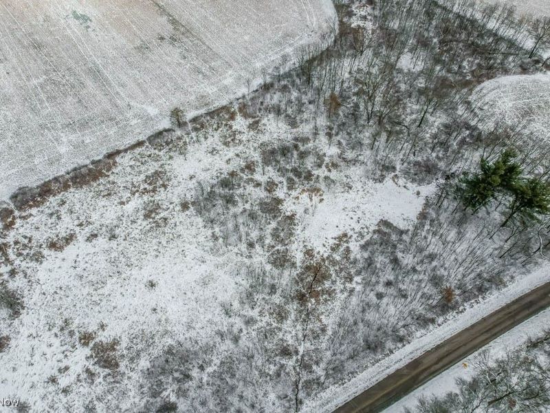 000 Lexington Road Road, Alliance, OH 44601 Photo 2