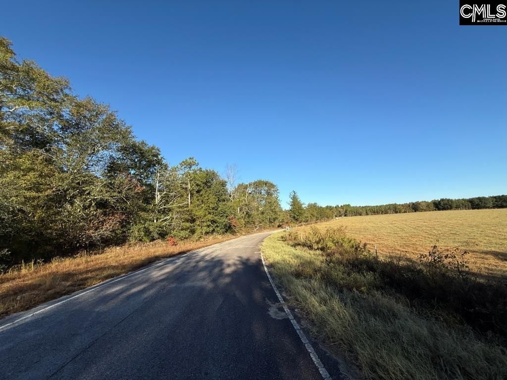 Kestrel Drive Photo 9