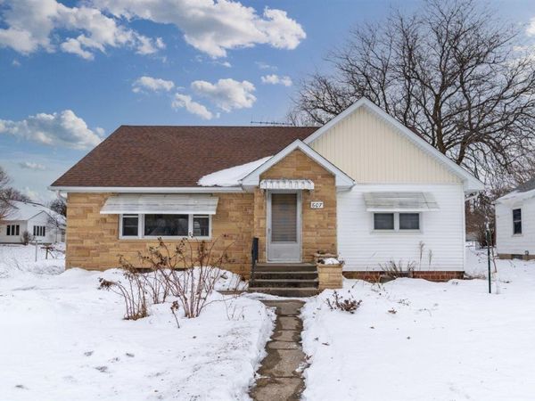 607 7th Street, Wellsburg, IA 50680