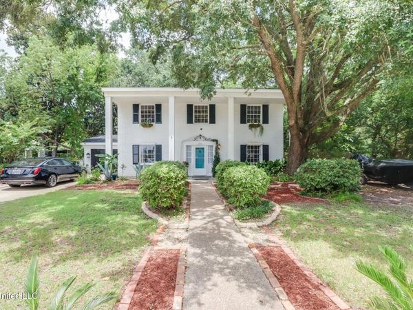 2512 Randall Drive, Biloxi, MS 39531