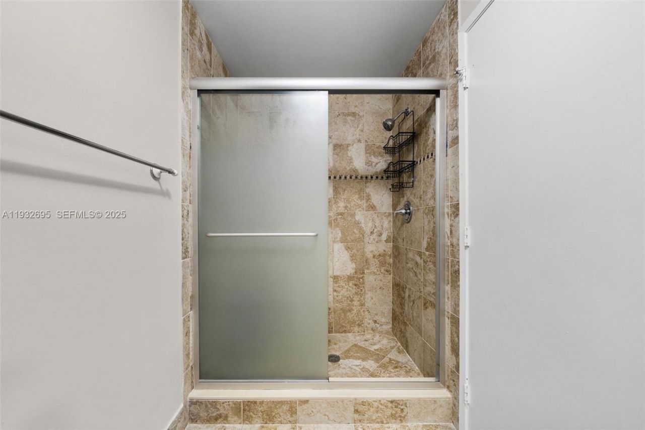 6968 SW 39th St, Unit F204, Davie, FL 33314 Photo