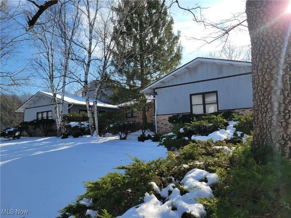 1552 jacobs Lane, Kent, OH 44240