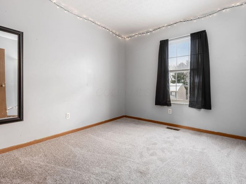 4455 Catamaran Drive, Columbus, OH 43207 Photo 12