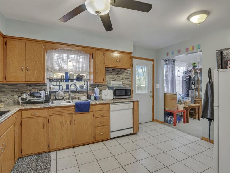 1469 Sandalwood Place, Columbus, OH 43229 Photo 16