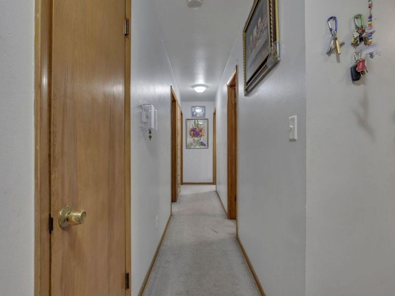 1469 Sandalwood Place, Columbus, OH 43229 Photo 17