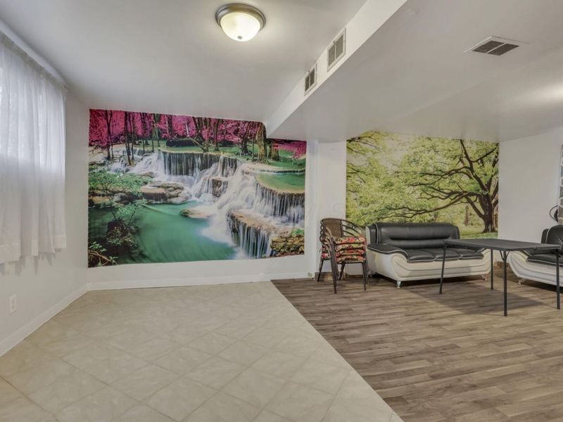 1469 Sandalwood Place, Columbus, OH 43229 Photo 23