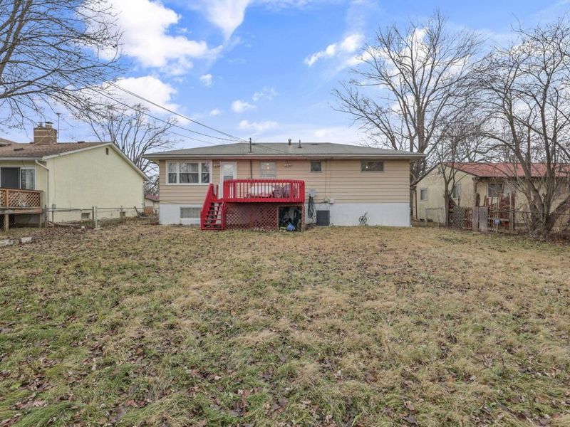 1469 Sandalwood Place, Columbus, OH 43229 Photo 4