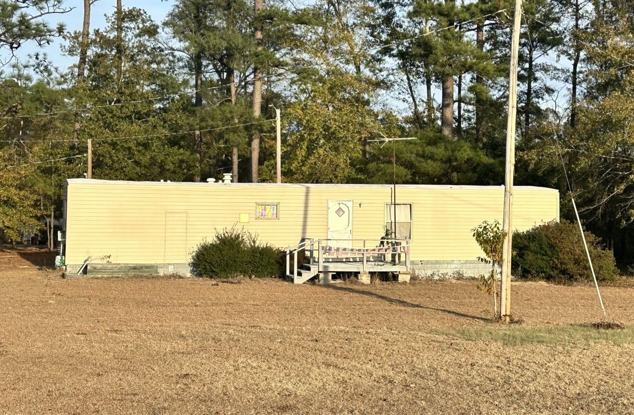 40 Hillview Road Photo 4