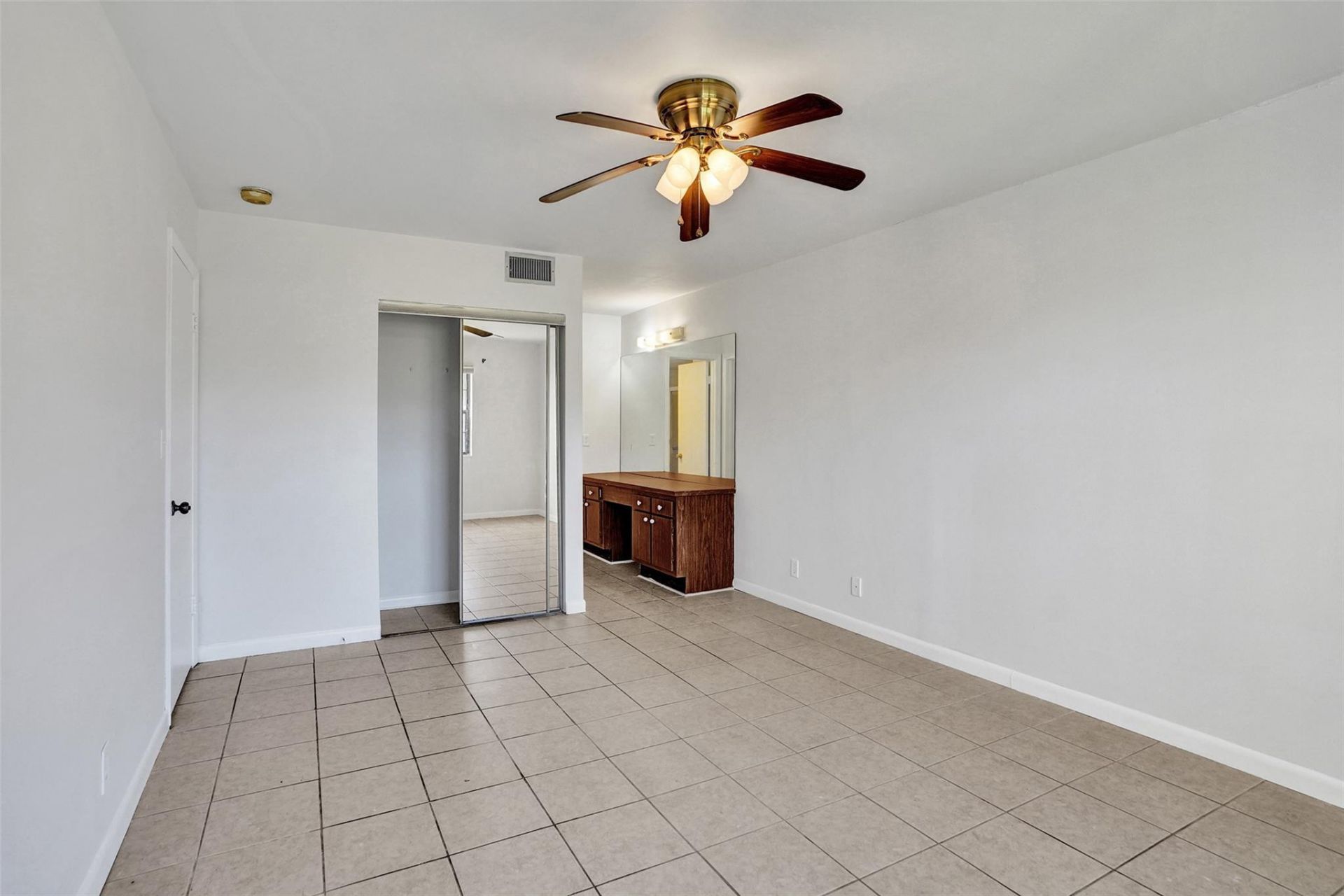 9273 SW 8th Street, Unit 117, Boca Raton, FL 33428 Photo