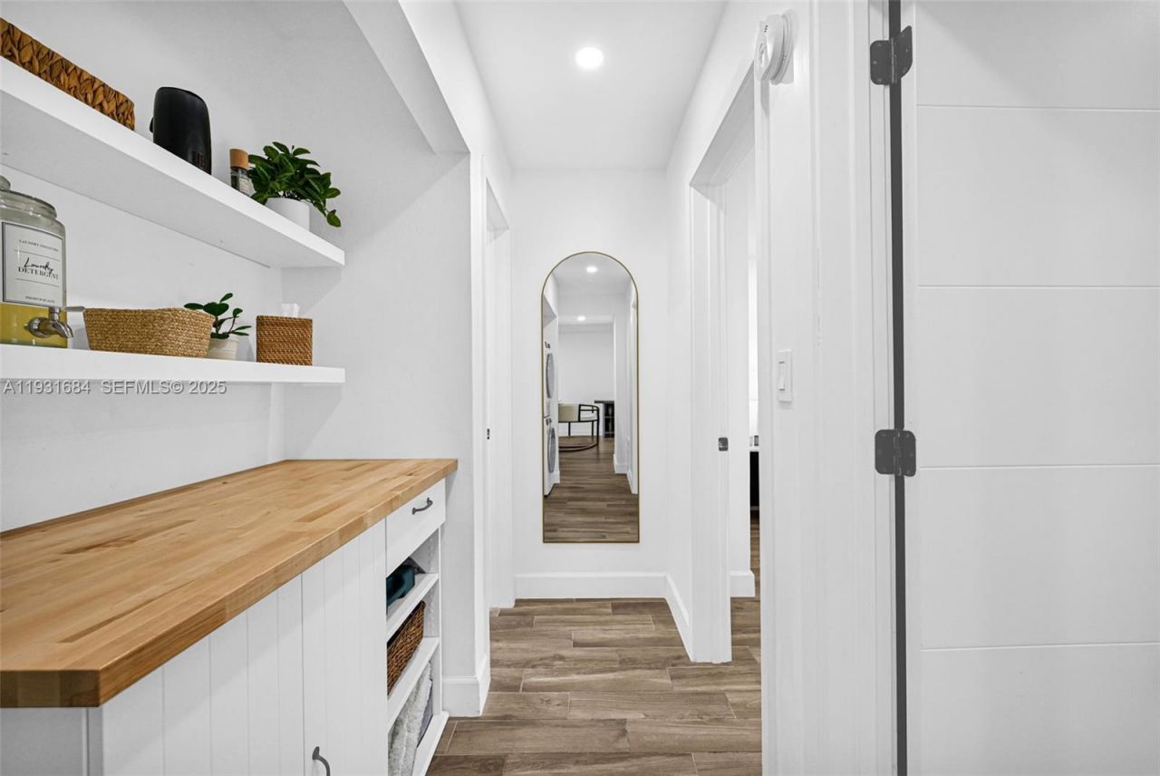 8609 SW 68th Ct, Unit 24, Pinecrest, FL 33156 Photo