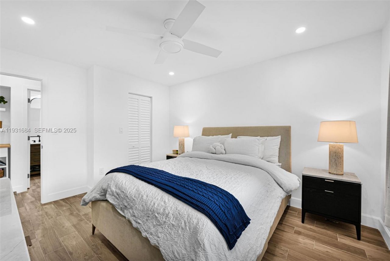 8609 SW 68th Ct, Unit 24, Pinecrest, FL 33156 Photo