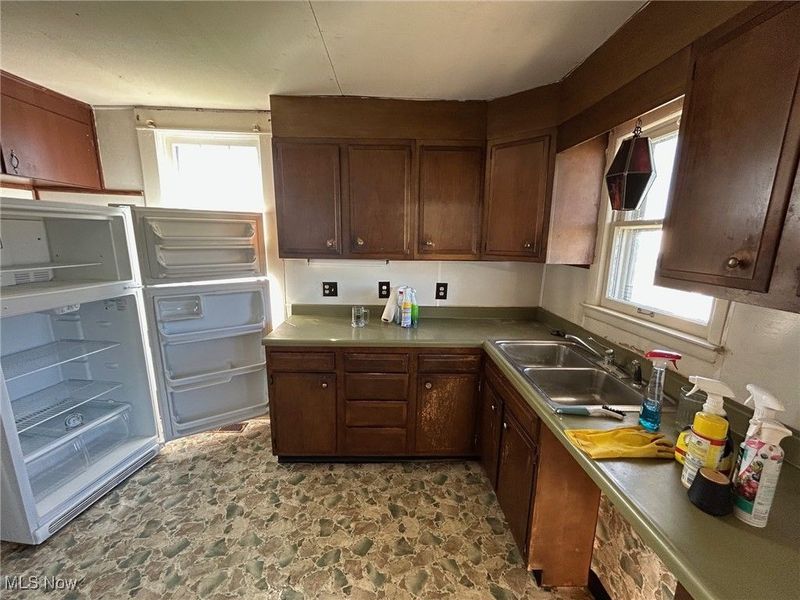 322 and 318 3rd Street, Beverly, OH 45715 Photo 35