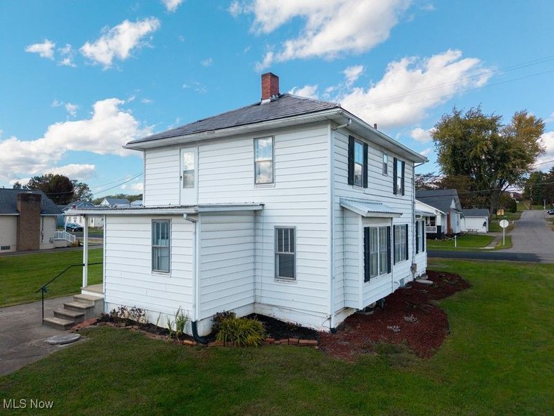 322 and 318 3rd Street, Beverly, OH 45715 Photo 5