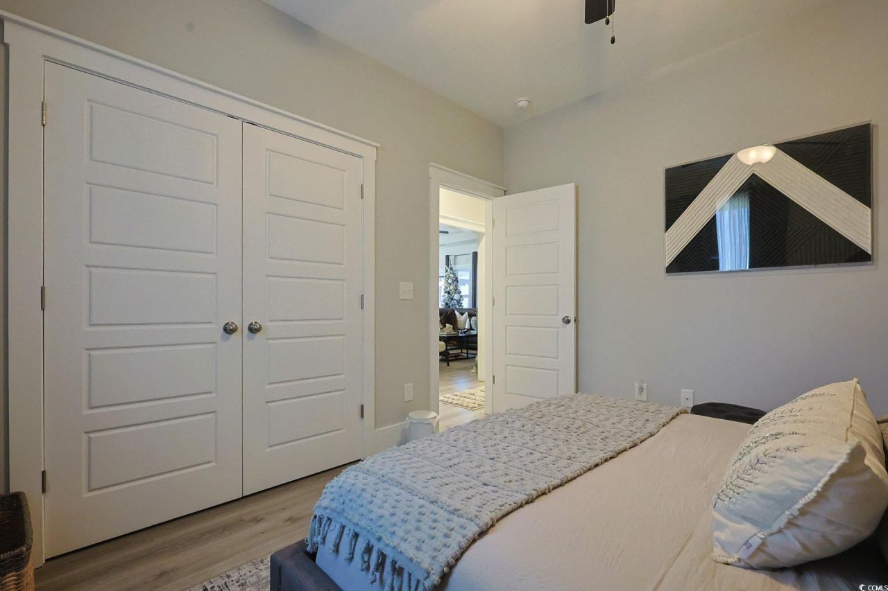 669 Pacific Commons Dr. Photo 22