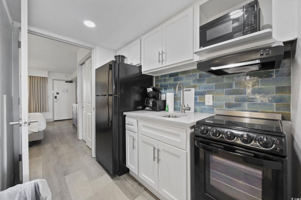 2401 S Ocean Blvd. Photo 17