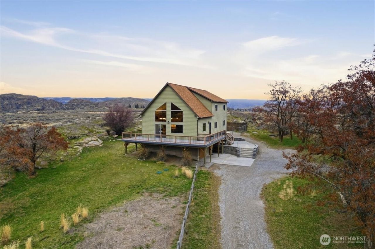 56082 Hwy 155 N, Electric City, WA 99123 Main Photo