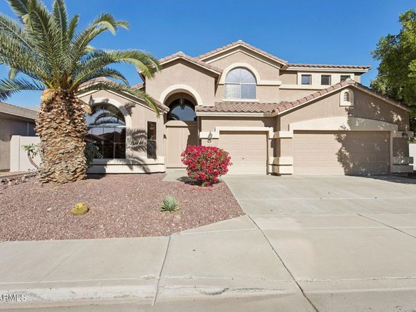 13556 W MONTEBELLO Avenue, Litchfield Park, AZ 85340