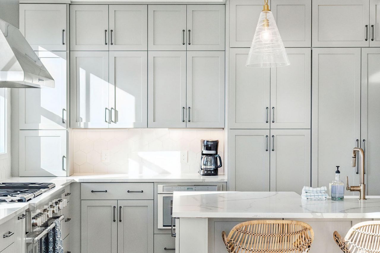 2590 Helmsman Road Photo 12