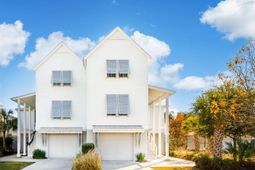 2590 Helmsman Road photo 4