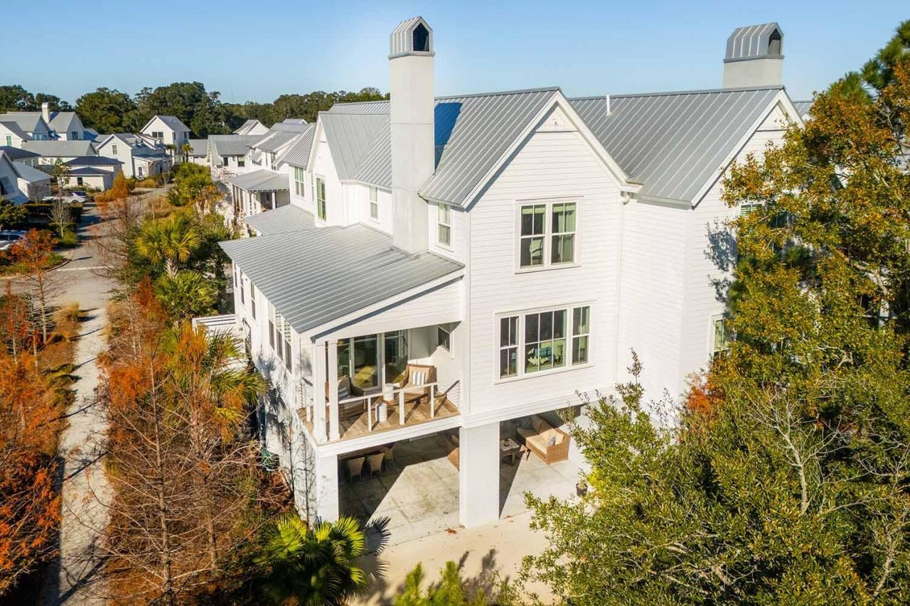 2590 Helmsman Road Photo 50