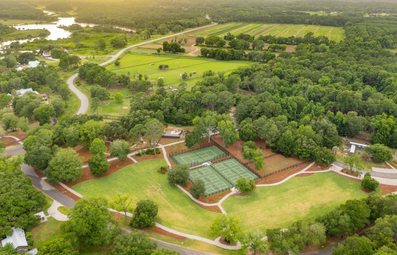 2590 Helmsman Road Photo 60