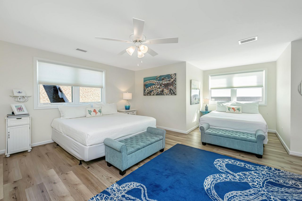 909 E Arctic Avenue Photo 46