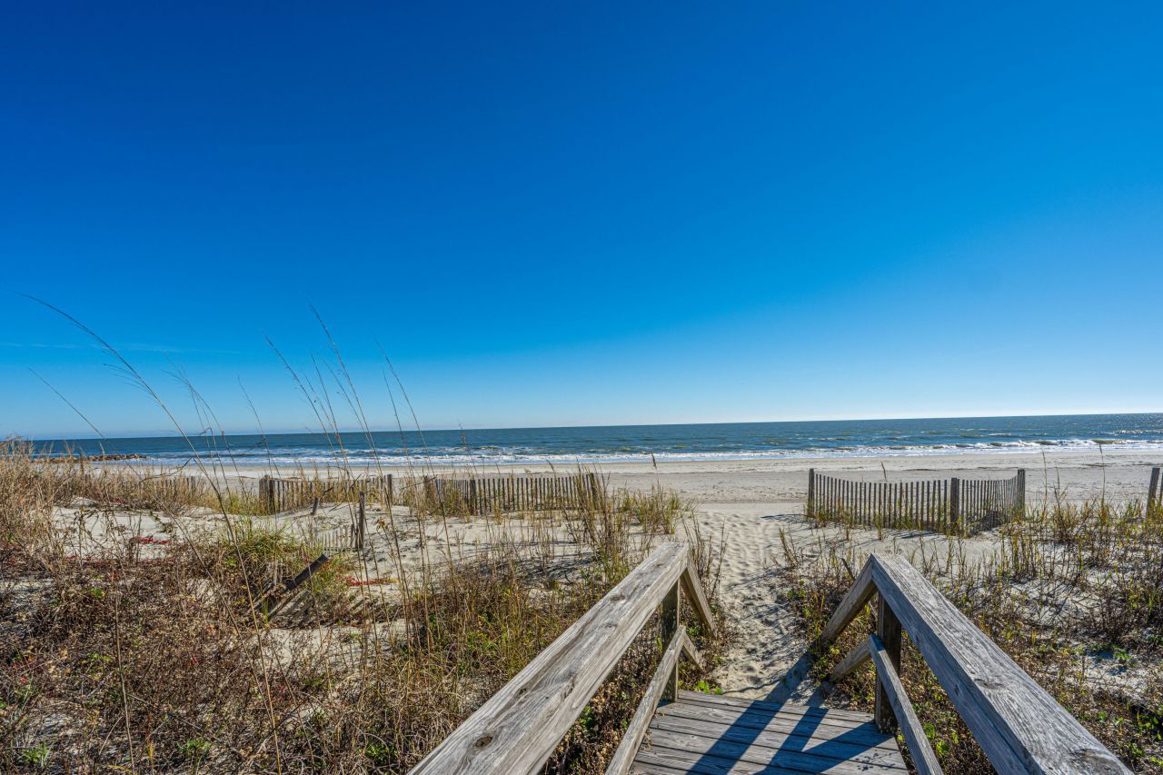 909 E Arctic Avenue Photo 59