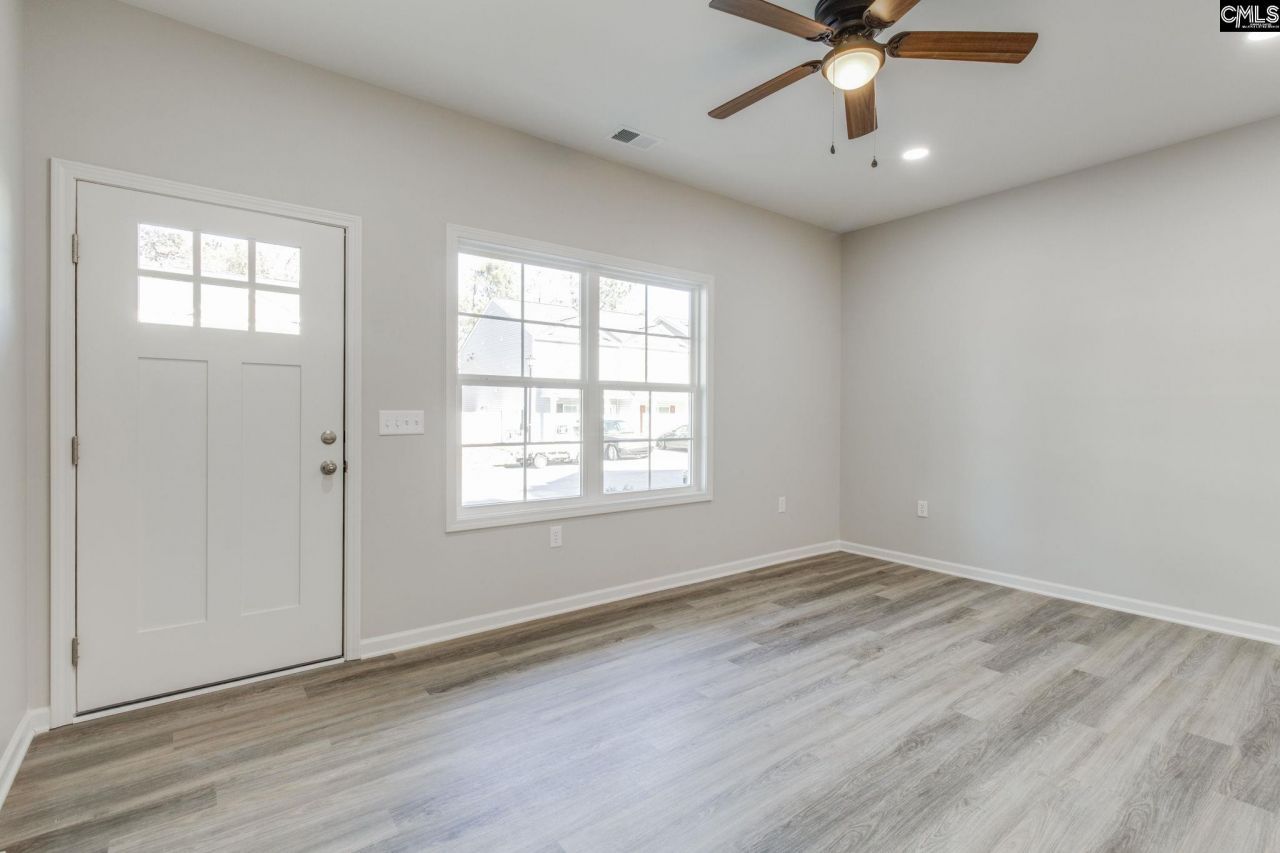 537 Idlewood Park Drive  Photo 6