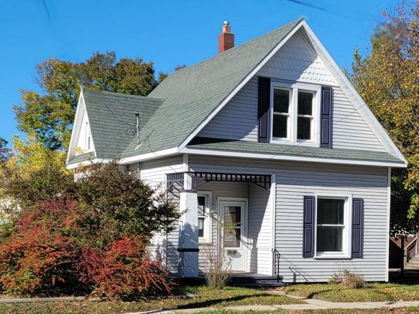 260 Fremont Street, Manistee, MI 49660