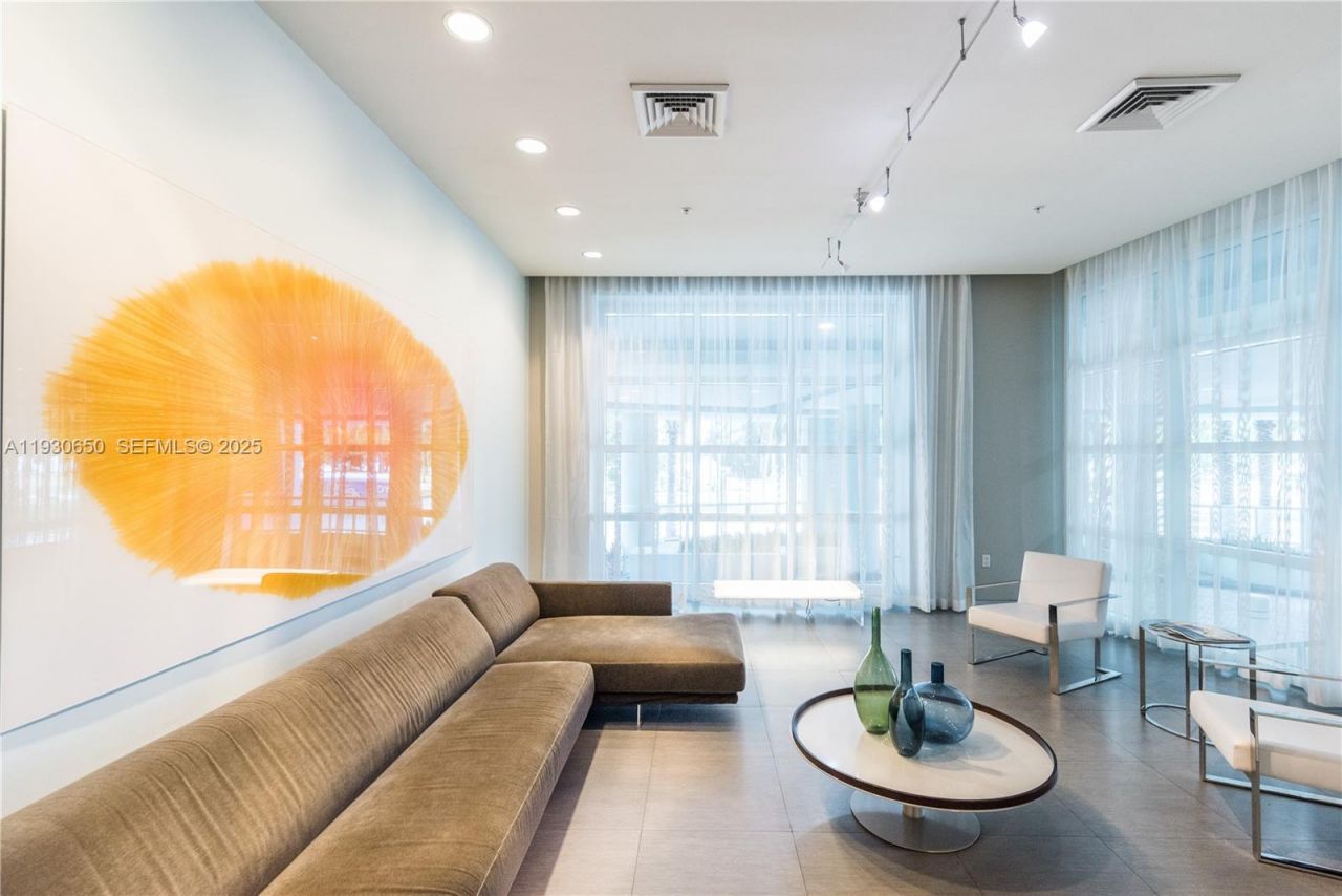 1900 N Bayshore Dr, Unit 3103, Miami, FL 33132 Photo