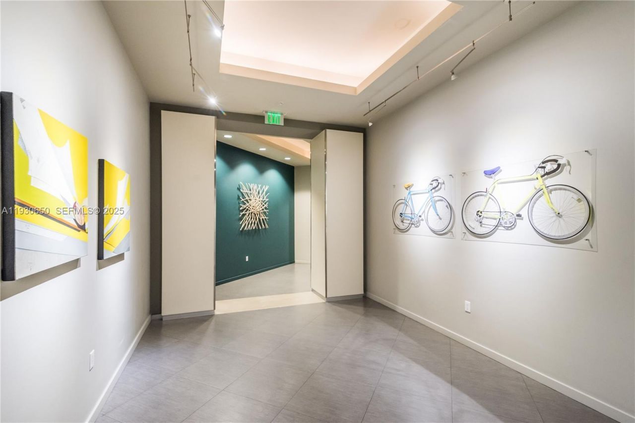 1900 N Bayshore Dr, Unit 3103, Miami, FL 33132 Photo