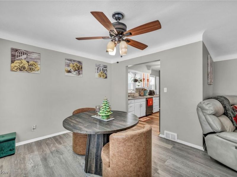 14 Ennis Avenue, Bedford, OH 44146 Photo 12