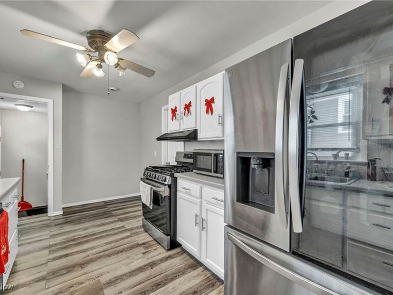 14 Ennis Avenue, Bedford, OH 44146 Photo 16